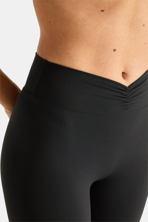 DayFlex Ruched Waist No Front Seam Legging - Shadow Black